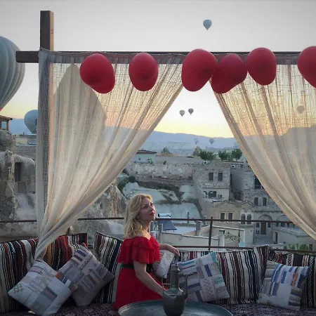 فندق Antique Terrace Cave 3*