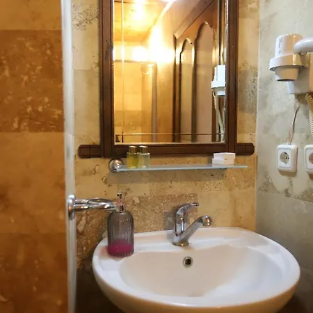 فندق Antique Terrace Cave غوريمِيه