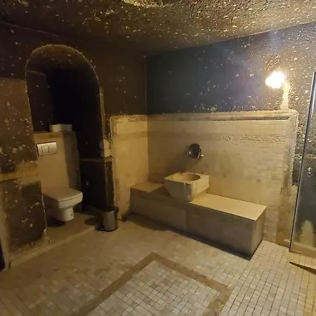 Antique Terrace Cave 3* غوريمِيه